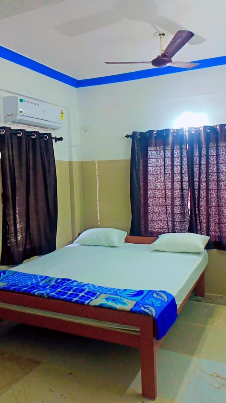 Vk Holiday Home Malpe Esterno foto