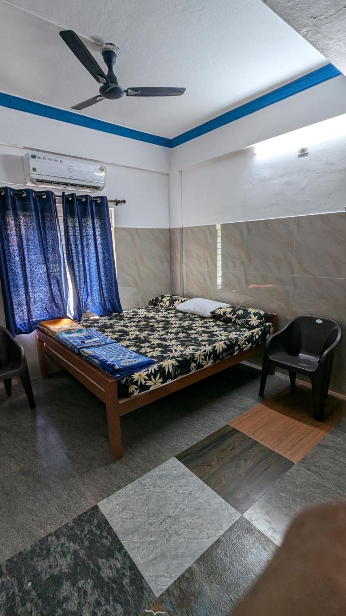 Vk Holiday Home Malpe Esterno foto